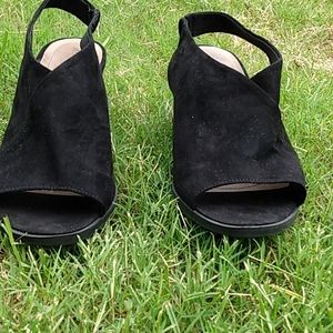 Sling back black sandals size 7.5 W
